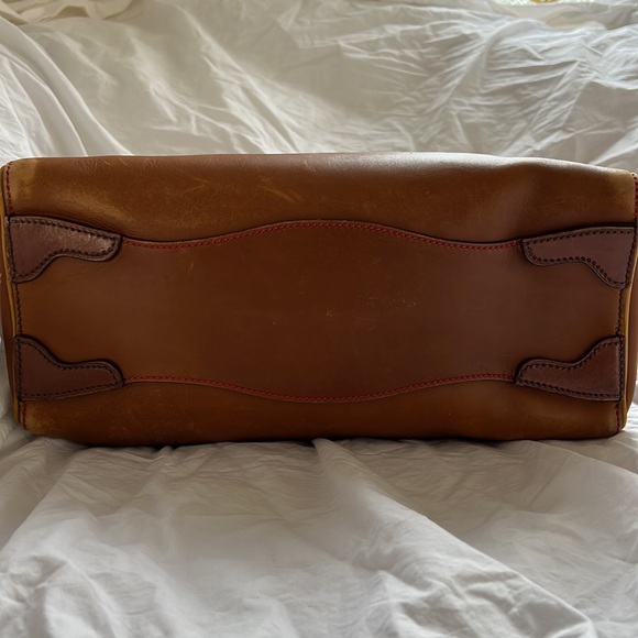 Over the shoulder Prada bag - Picture 10 of 13